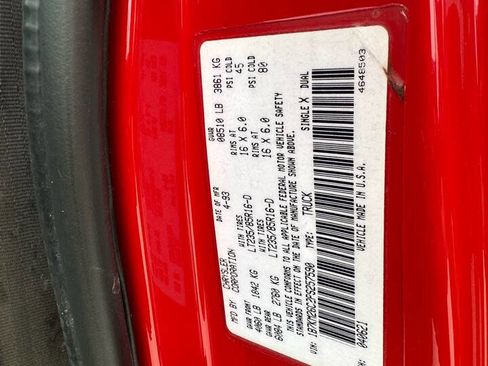 Used 1993 Dodge D/W Truck 250 image 12