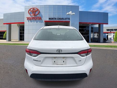 Used 2024 Toyota Corolla LE image 9