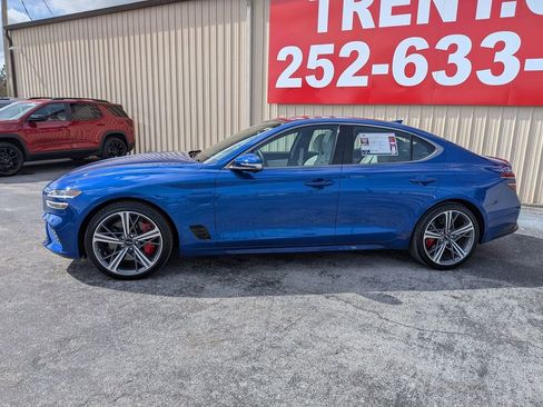 Used 2025 Genesis G70 3.3T Advanced w/ Sport Prestige Package image 2