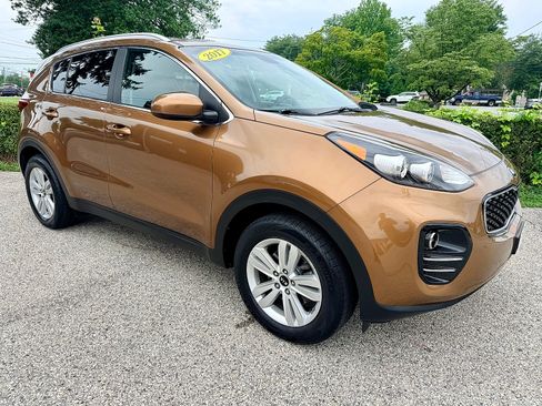 Used 2017 Kia Sportage LX w/ LX Popular Package AWD/4WD image 2