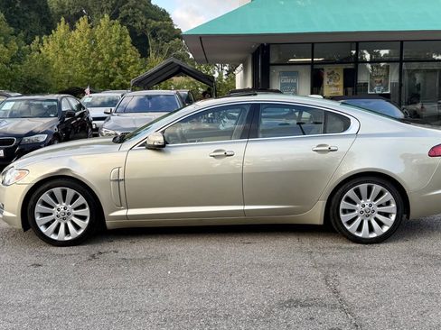 Used 2009 Jaguar XF Premium image 8