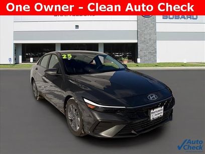 Used 2025 Hyundai Elantra Blue