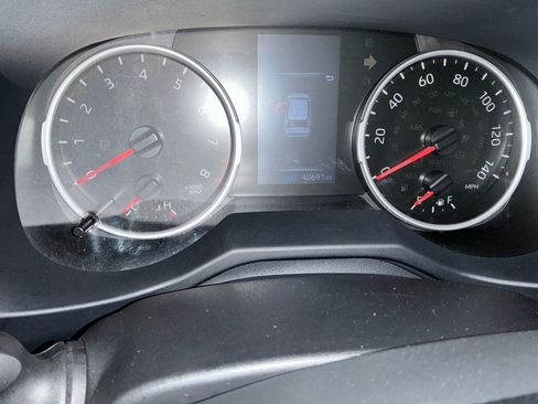 Certified 2022 Toyota RAV4 XLE Premium image 16