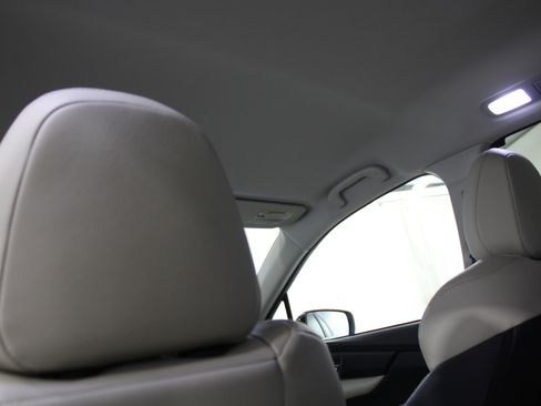 Used 2019 Subaru Ascent Limited w/ Popular Package #2A AWD/4WD image 21
