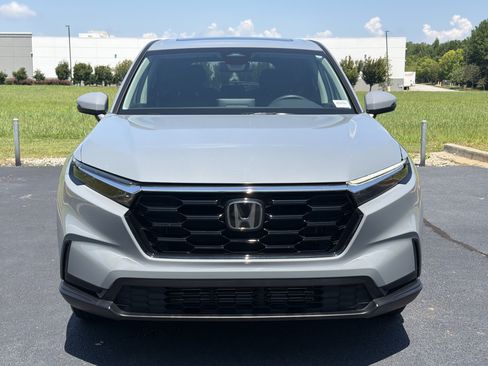 Certified 2026 Honda CR-V EX image 3