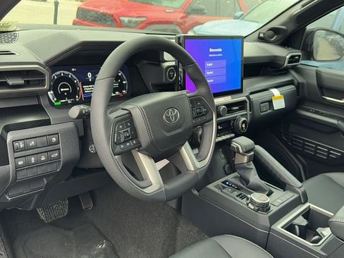 New 2026 Toyota 4Runner Limited AWD/4WD image 16