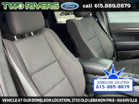 Used 2018 Jeep Grand Cherokee Laredo AWD/4WD image 44
