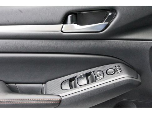 New 2026 Nissan Altima 2.5 SR FWD image 20