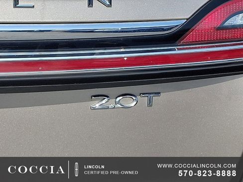 Certified 2019 Lincoln Nautilus Reserve FWD image 30