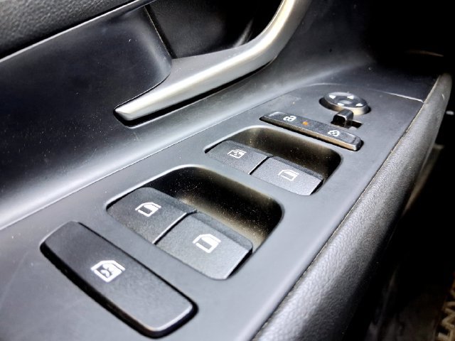 Used 2025 Hyundai Elantra SEL FWD image 9