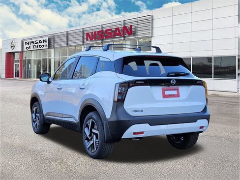 New 2026 Nissan Kicks SV w/ Cold Weather Package image 6