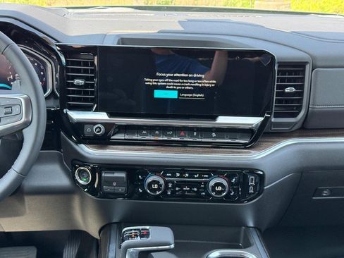 New 2026 Chevrolet Silverado 1500 LT image 8