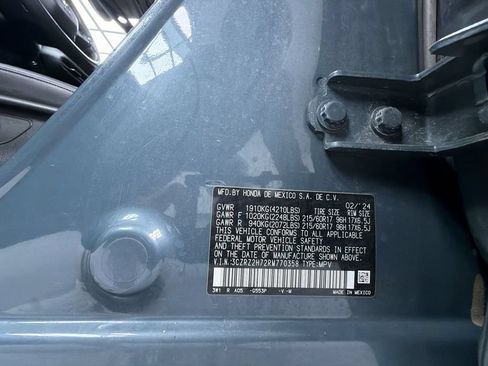 Used 2024 Honda HR-V EX-L image 15