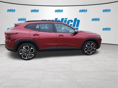Certified 2024 Chevrolet Trax RS FWD image 8