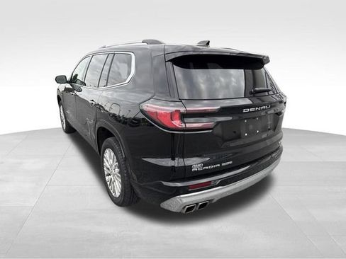 Used 2024 GMC Acadia Denali AWD/4WD image 6