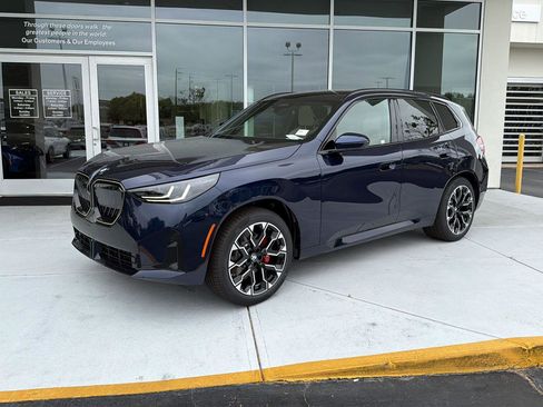 New 2026 BMW X3 xDrive30 w/ Premium Package AWD/4WD image 2