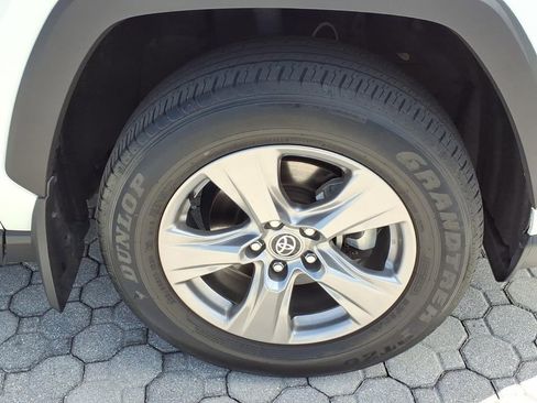 Used 2023 Toyota RAV4 LE AWD/4WD image 20
