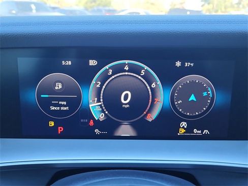 New 2025 Volkswagen Tiguan SE image 25