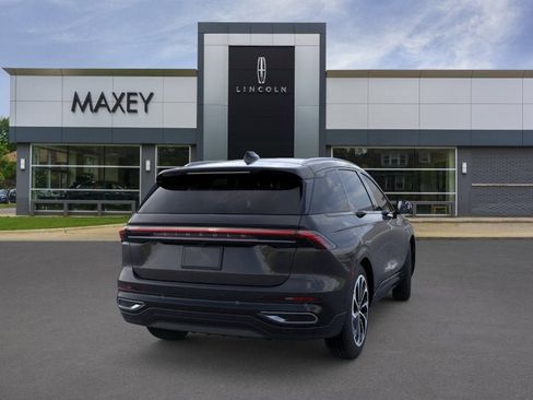 New 2026 Lincoln Nautilus Reserve AWD/4WD image 8