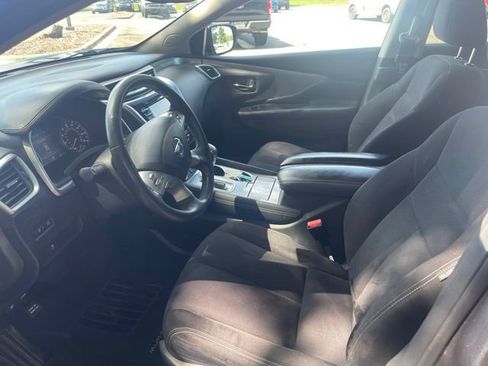 Used 2017 Nissan Murano SV w/ Premium Plus Package AWD/4WD image 10