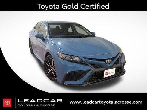 Certified 2024 Toyota Camry SE image 1