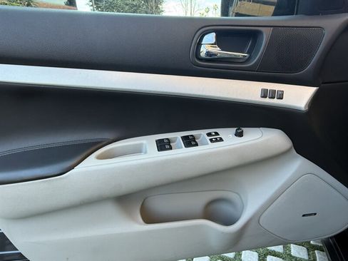 Used 2009 INFINITI G37 Journey w/ Premium Pkg image 26