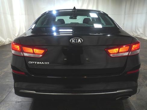 Used 2019 Kia Optima LX image 5