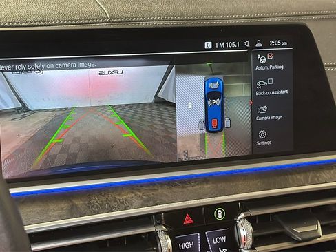 Used 2022 BMW X7 xDrive40i w/ Premium Package image 31