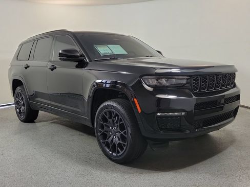Used 2023 Jeep Grand Cherokee L Summit w/ High Altitude Package AWD/4WD image 1