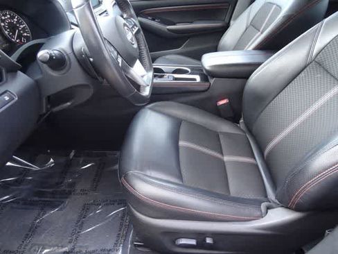 Used 2023 Nissan Altima 2.5 SR FWD image 6