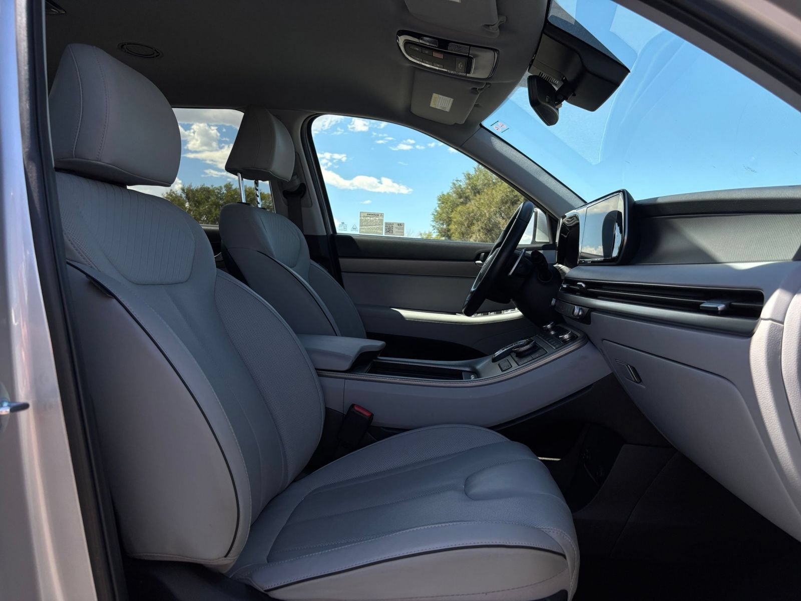 Used 2025 Hyundai Palisade SEL FWD image 39