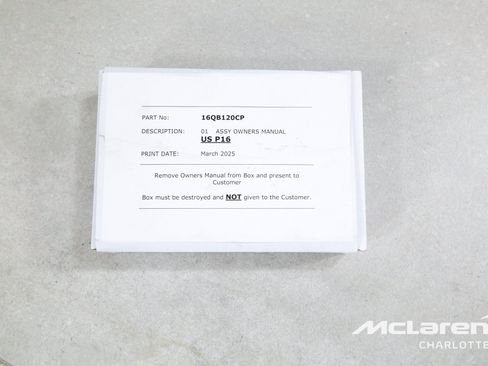 Used 2025 McLaren Artura RWD image 23