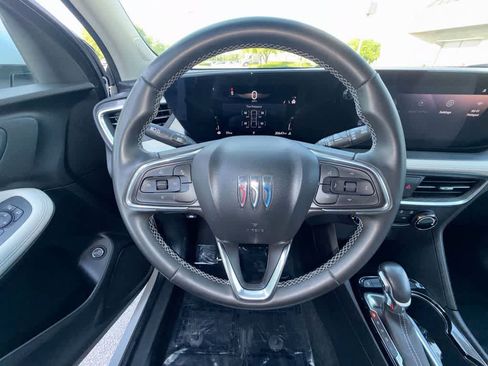 Used 2024 Buick Encore GX Preferred FWD image 15