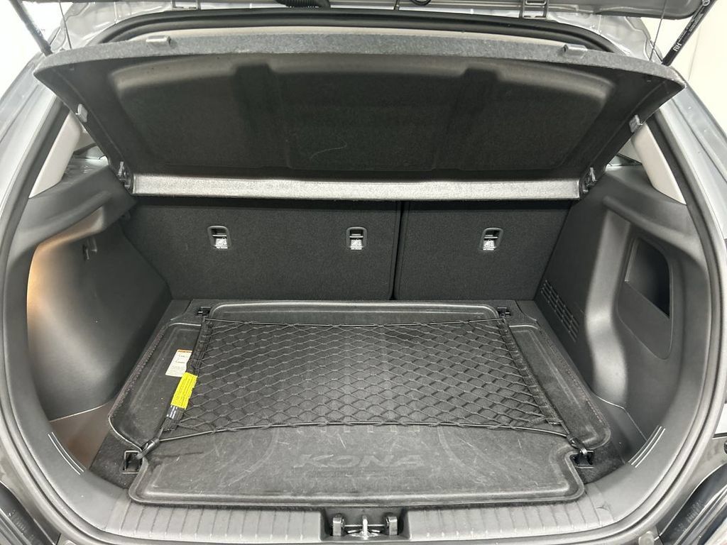 Used 2023 Hyundai Kona SE AWD/4WD image 21