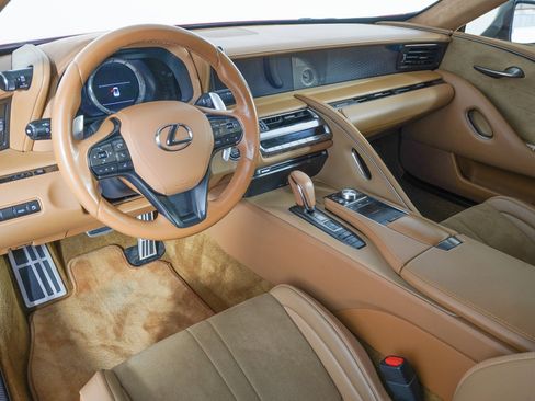 Used 2020 Lexus LC 500 Coupe w/ Performance Package image 14