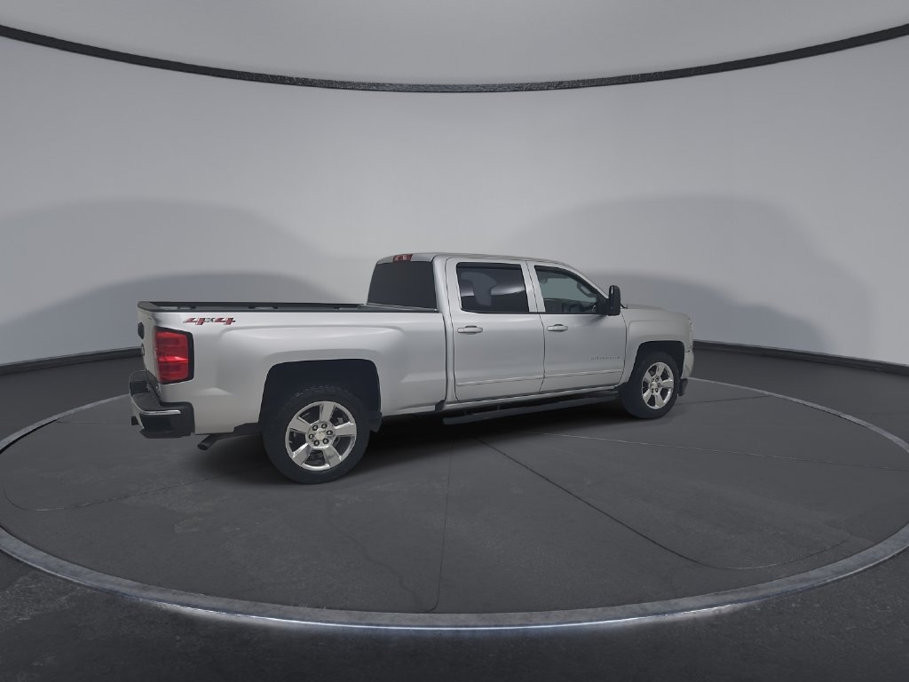 Used 2018 Chevrolet Silverado 1500 LT w/ All Star Edition AWD/4WD image 18
