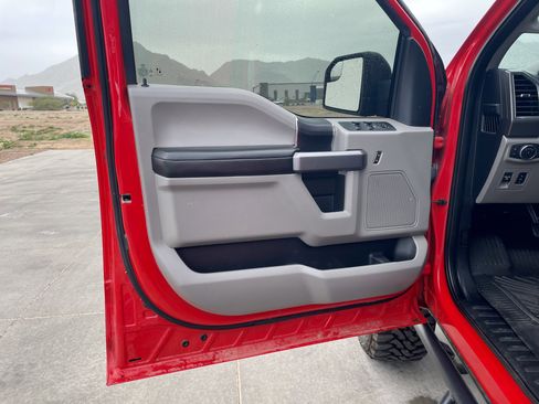 Used 2020 Ford F150 XLT w/ Equipment Group 301A Mid image 13