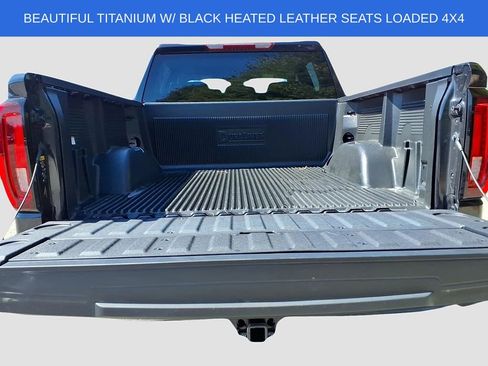 Used 2025 GMC Sierra 1500 SLT image 15