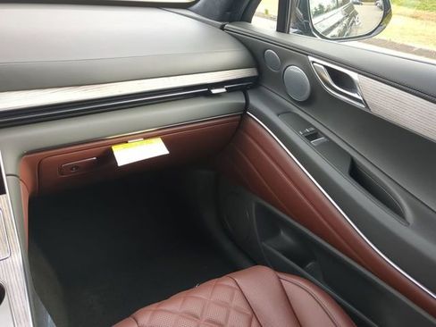 New 2026 Genesis GV80 3.5T Prestige image 15