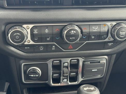 New 2025 Jeep Wrangler Sport S image 21