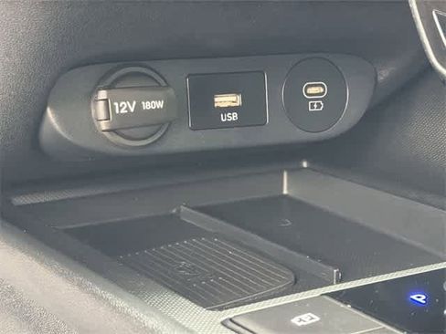 Certified 2025 Hyundai Elantra N Line image 24