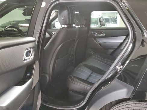 Used 2019 Land Rover Range Rover Velar R-Dynamic SE image 23