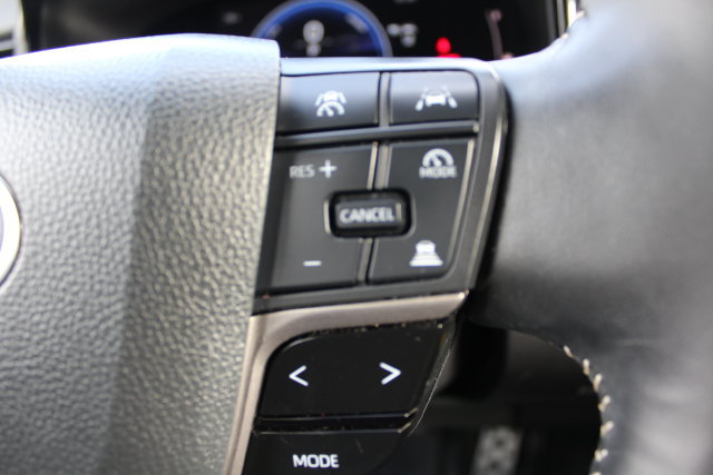 Certified 2025 Toyota Camry SE w/ Convenience Package FWD image 40