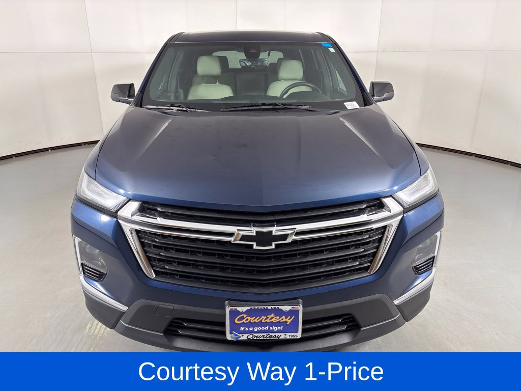 Used 2022 Chevrolet Traverse LS FWD image 4