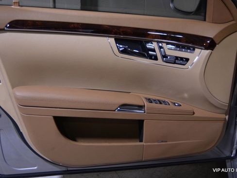 Used 2008 Mercedes-Benz S 550 image 7