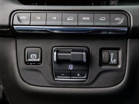 Used 2021 Cadillac Escalade ESV Sport w/ Driver Assist Tech Package image 21