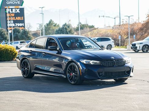 Used 2023 BMW M340i xDrive w/ Premium Package image 3