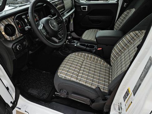 New 2026 Jeep Wrangler Unlimited Sport AWD/4WD image 15