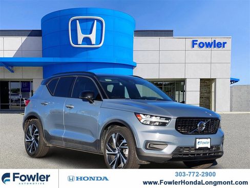 Used 2020 Volvo XC40 T5 R-Design w/ Protection Package Premier image 1