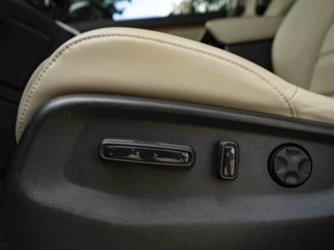 Used 2021 Honda CR-V EX-L image 39